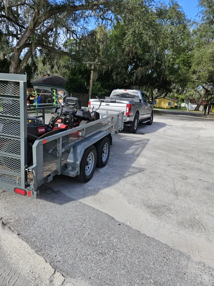 Local lawn mowing service near you across Clearwater, FL - RAFAEL'S PROPERTY SERVICES CORP