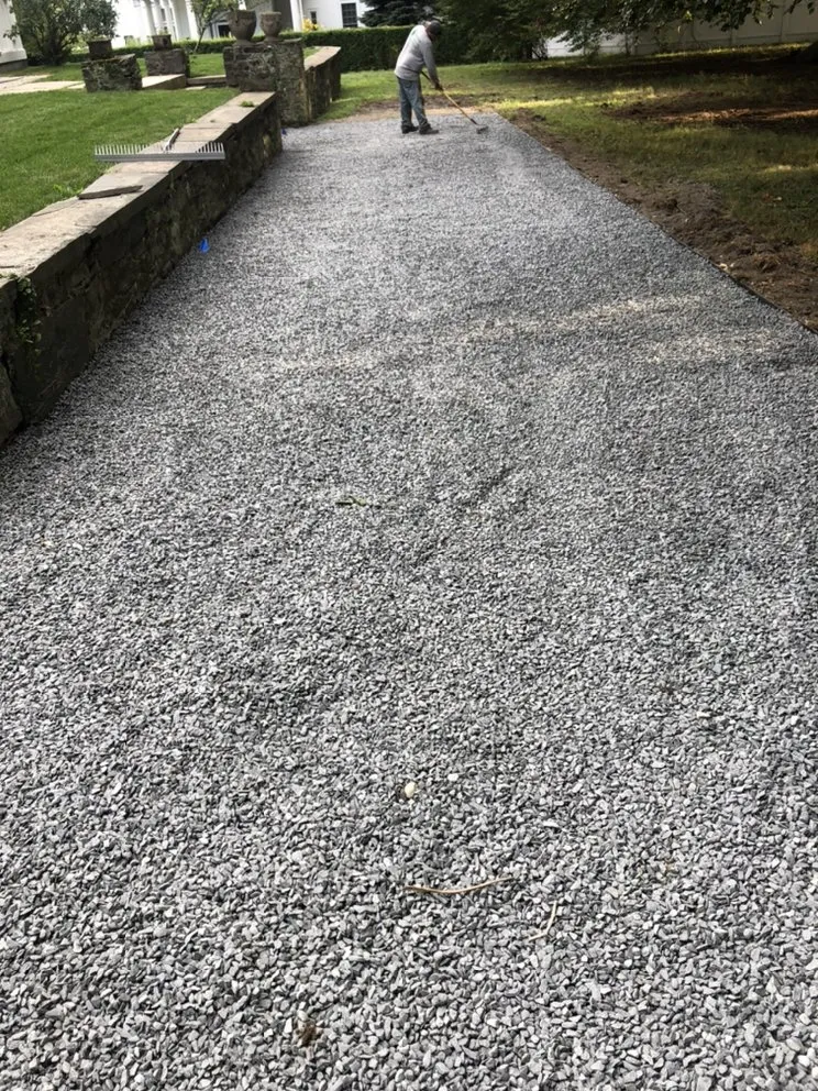 Professional yard cleanup service experts serving Middletown, RI - Rafas Landscaping