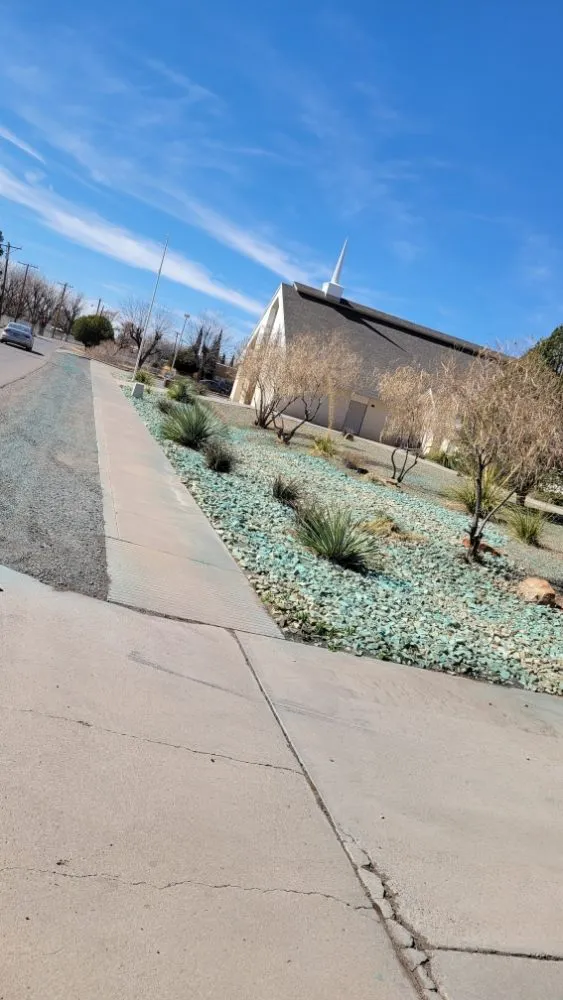 Custom yard maintenance in Las Cruces, NM by Rafter Landscaping