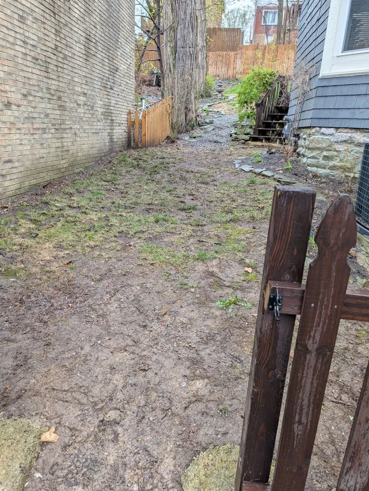 Local garden landscaping near you in Pittsburgh, PA by Ragland's Cityscapes