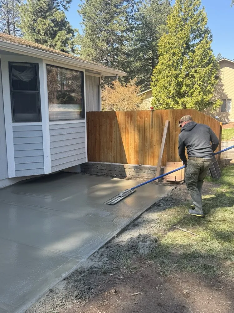 Affordable yard cleanup service experts serving Spokane Valley, WA - Ragnar Construction