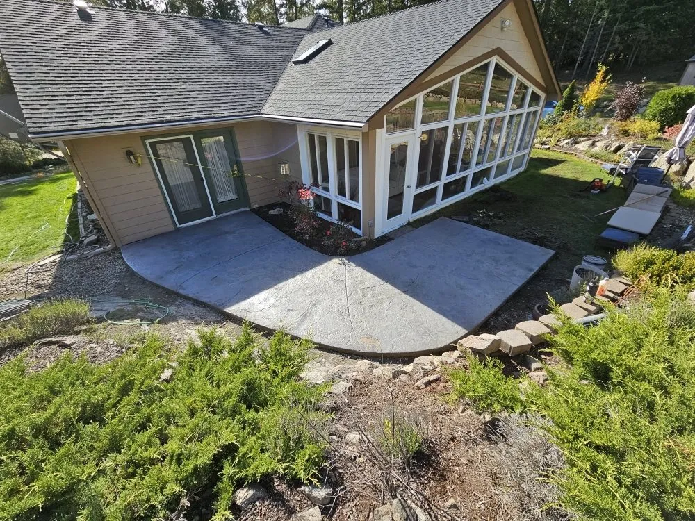 Local yard cleanup service for outdoor upgrades in Spokane Valley, WA by Ragnar Construction