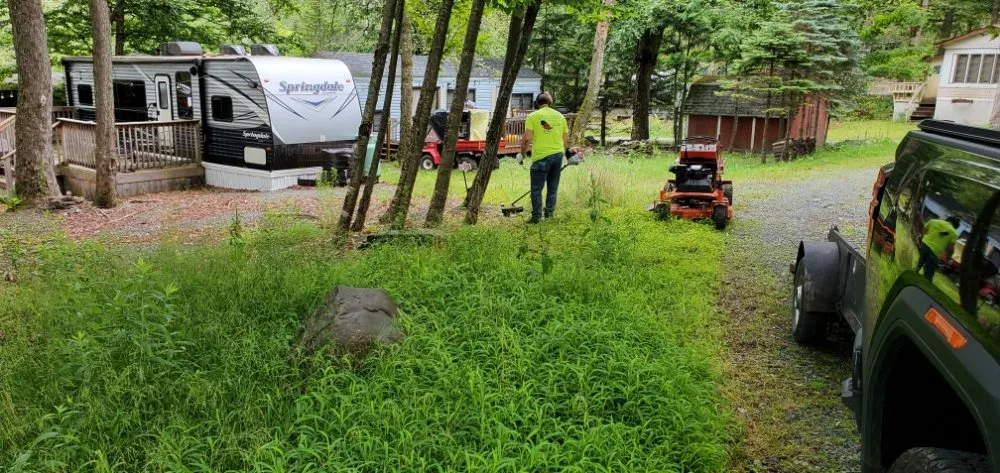 Reliable lawn mowing service experts serving Mount Pocono, PA - Rai & J's Lawn Care