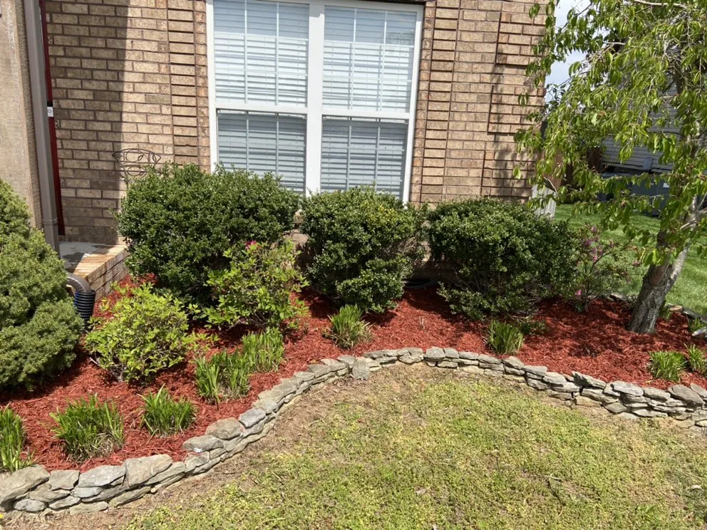 Reliable outdoor landscaping in Clarksville, TN - Raiders Lawn Care & Mobile Detailing