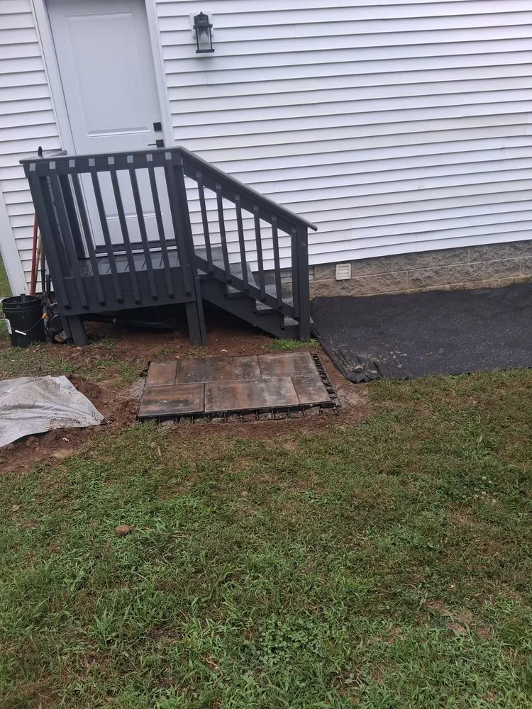 Professional residential landscaping with custom design across Lewisburg, TN - Railling's Outdoor Inprovement