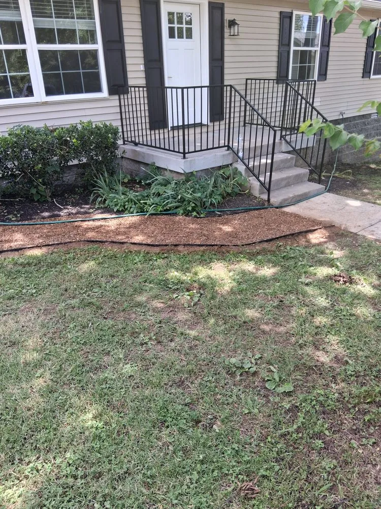 Top-rated landscape design for beautiful yards in Lewisburg, TN by Railling's Outdoor Inprovement