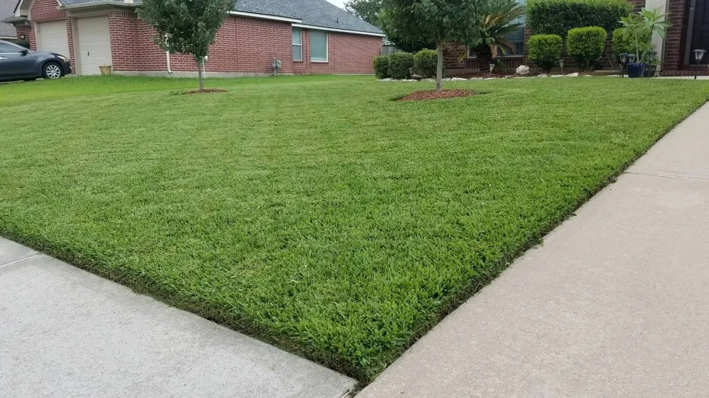 Expert lawn mowing service near you across Marysville, WA - Rain City Landscape