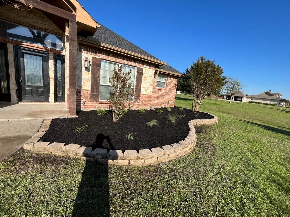 Trusted yard cleanup service for residential properties across Palmer, TX - Rain Forest Landscaping