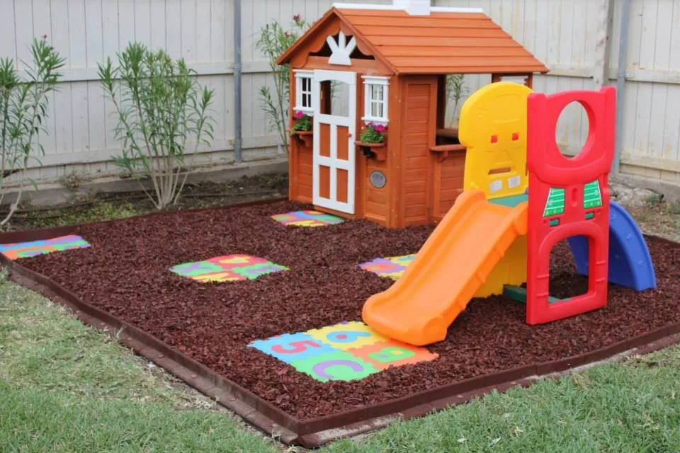 Trusted lawn care service for homes in McAllen, TX by Rain Hunters Landscaping