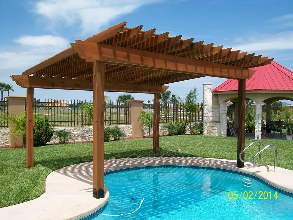 Local lawn mowing service experts serving McAllen, TX - Rain Hunters Landscaping