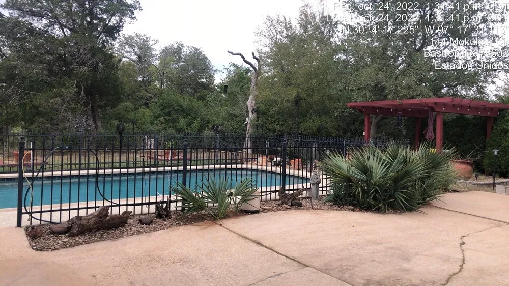 Local yard cleanup service experts serving Smithville, TX - Rain Texas Landscape Service