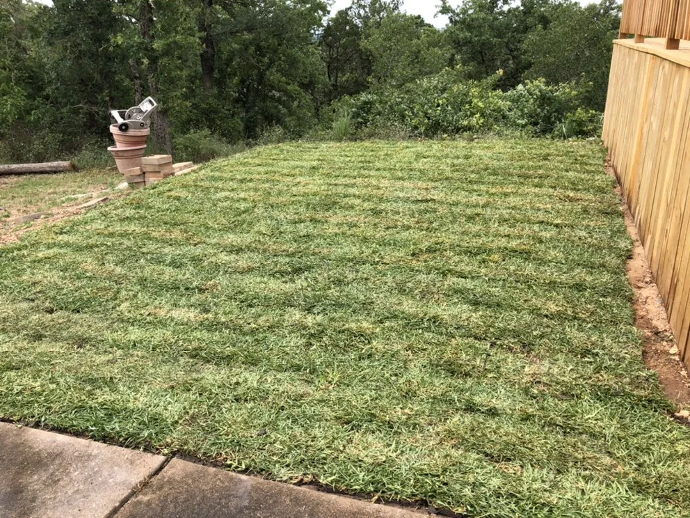 Affordable landscape installation experts serving Smithville, TX - Rain Texas Landscape Service