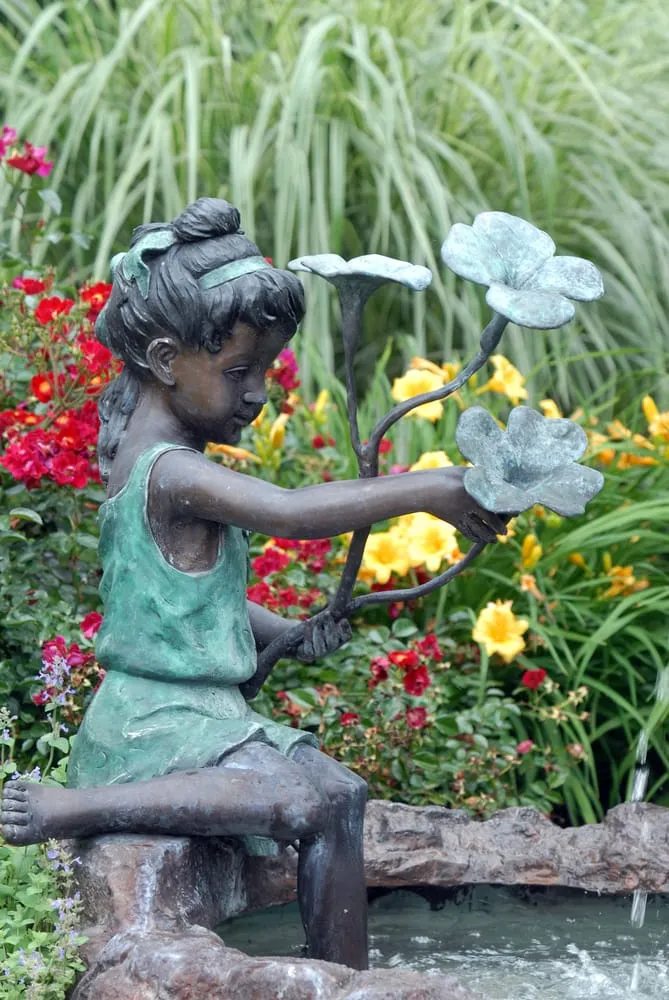 Affordable yard cleanup service in Naperville, IL - Rainbow Garden Designs