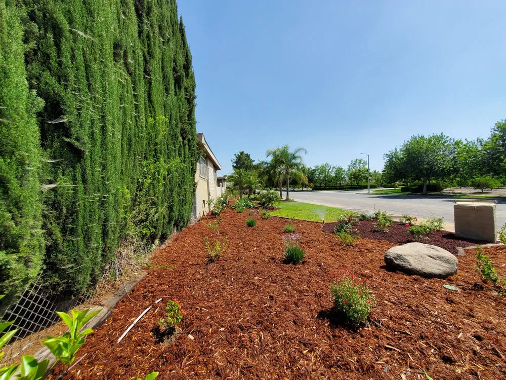 Expert garden landscaping in Redlands, CA - Rainbow Landscaping