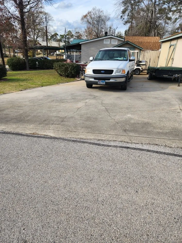 Trusted landscape installation for residential properties across Livingston, TX - Rainbows Yard Maintenance