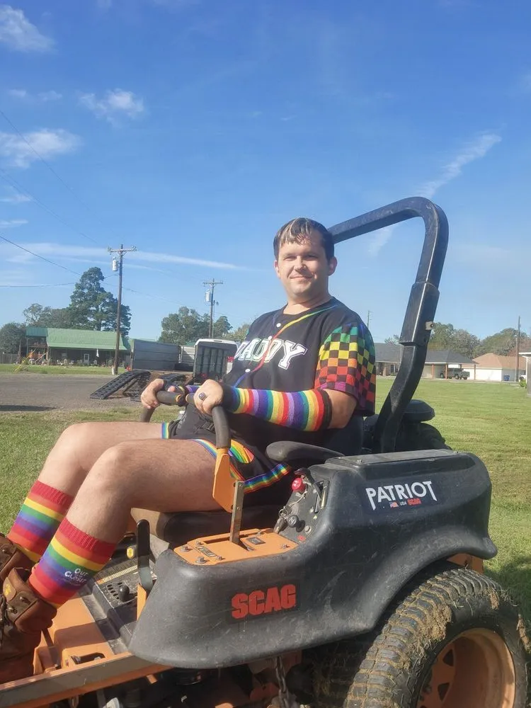 Professional landscape design in Livingston, TX - Rainbows Yard Maintenance