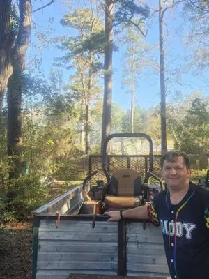 Rainbows Yard Maintenance Logo