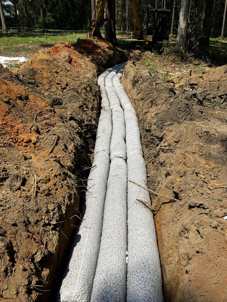 Top-rated residential landscaping in Lucedale, MS - Rainey Farms and Construction