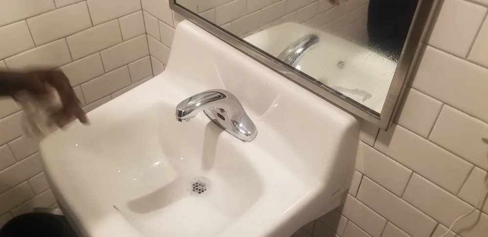 Top-rated yard maintenance in Decatur, AL - Rainey's Cleaning Service & Lawn Care