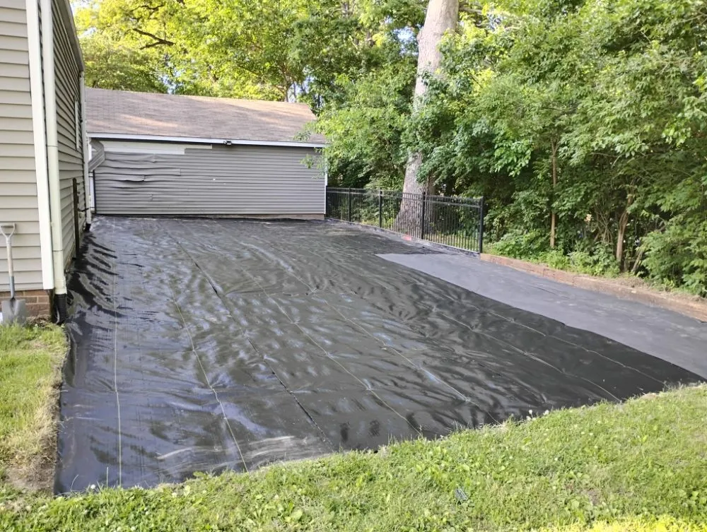 Affordable landscaping services for beautiful yards in Petersburg, IL by Rainey's Lawn Care And Landscaping