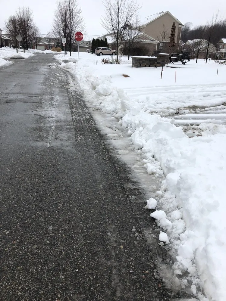 Reliable yard cleanup service in Westland, MI - Rainfall Landscaping