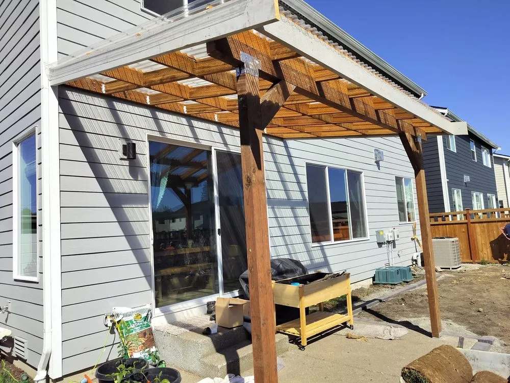 Top-rated lawn mowing service experts serving Seattle, WA - Rainier Pavers