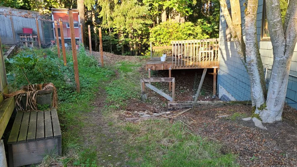 Professional yard cleanup service experts serving Maple Valley, WA - Rainier Rockeries