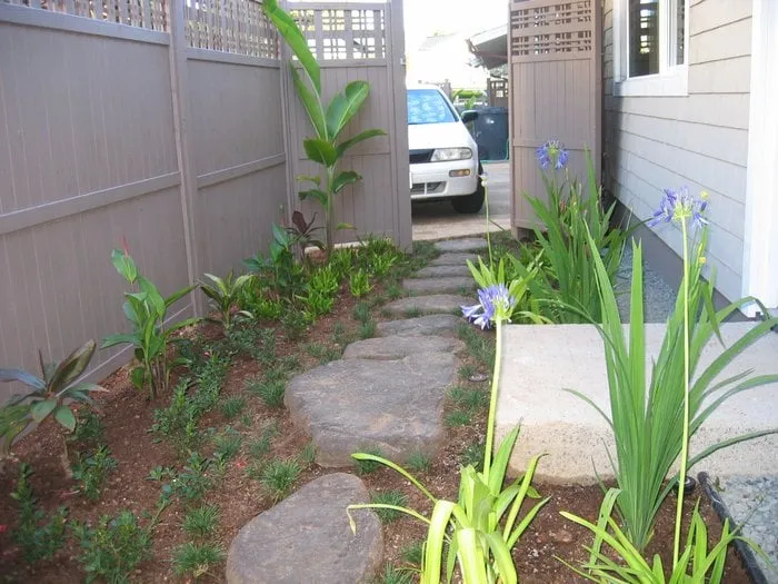 Local lawn mowing service in Aiea, HI - Rainmaker Landscaping