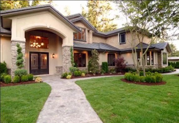 Reliable lawn mowing service in Ennis, TX by Rainmasters Irrigation & Landscaping