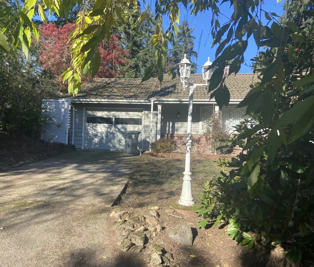 Professional garden landscaping in Beaverton, OR - Rainmont Landscape Maintenance