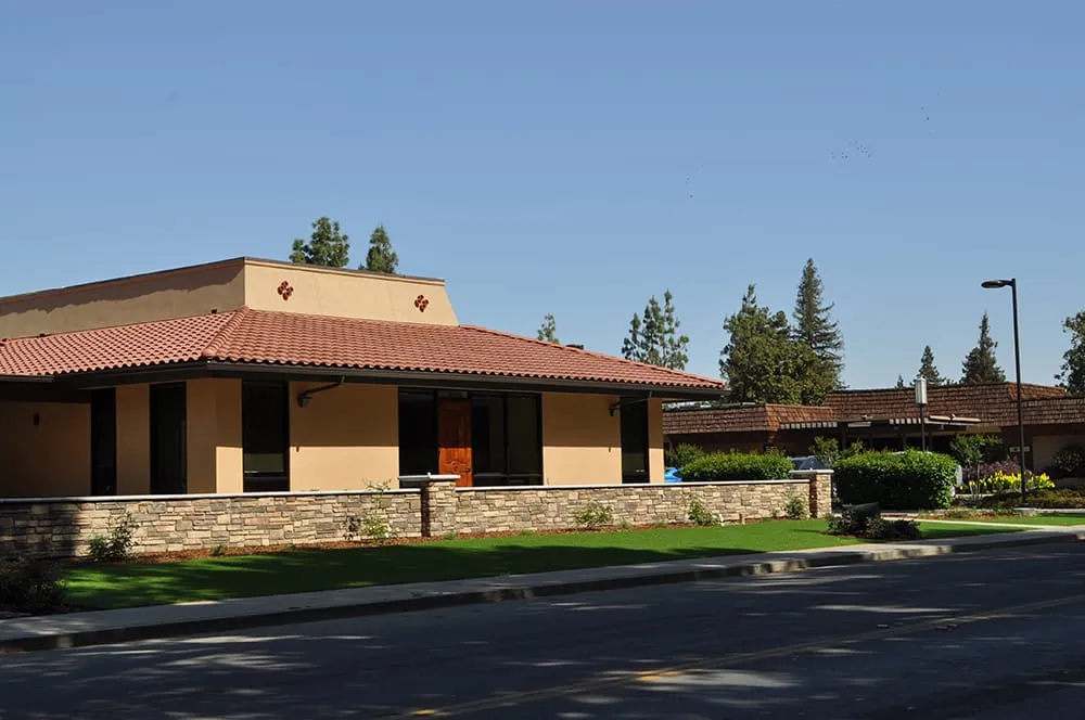 Custom yard cleanup service experts serving Visalia, CA - Rainscape