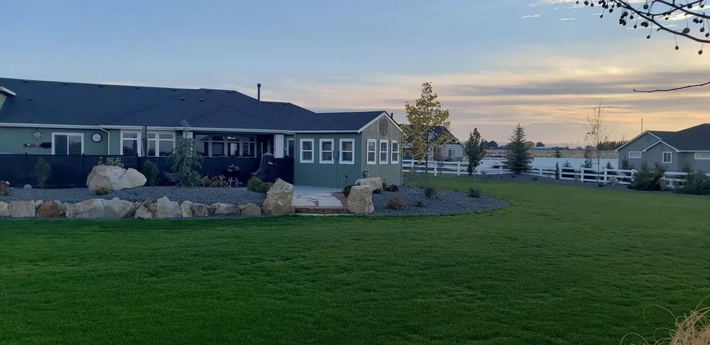 Affordable yard cleanup service for residential properties in Caldwell, ID by Rainy Day