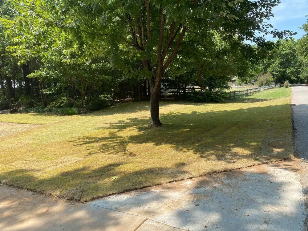 Top-rated lawn mowing service in Tulsa, OK - Raising Blades Sod