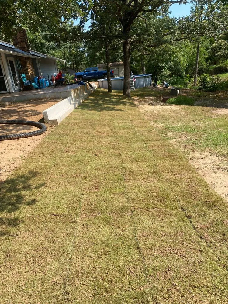 Top-rated lawn care service near you across Tulsa, OK - Raising Blades Sod