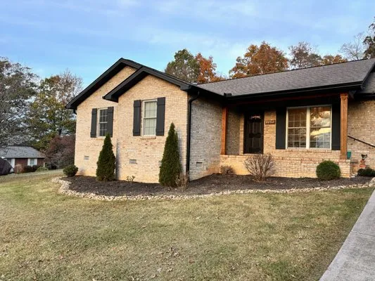 Raising Oaks Landscaping