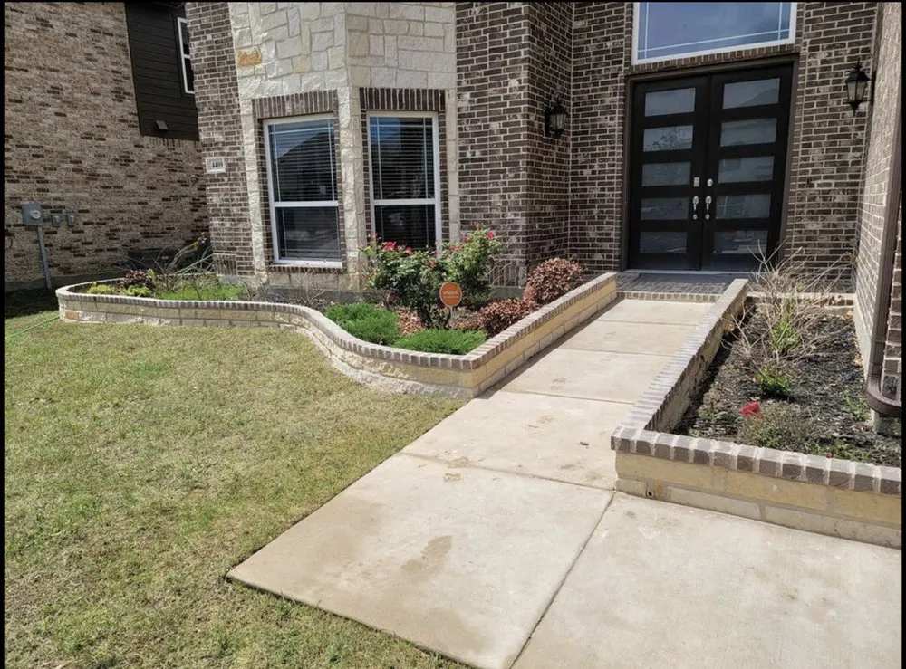 Expert outdoor landscaping in Dallas, TX - Raj Home Services