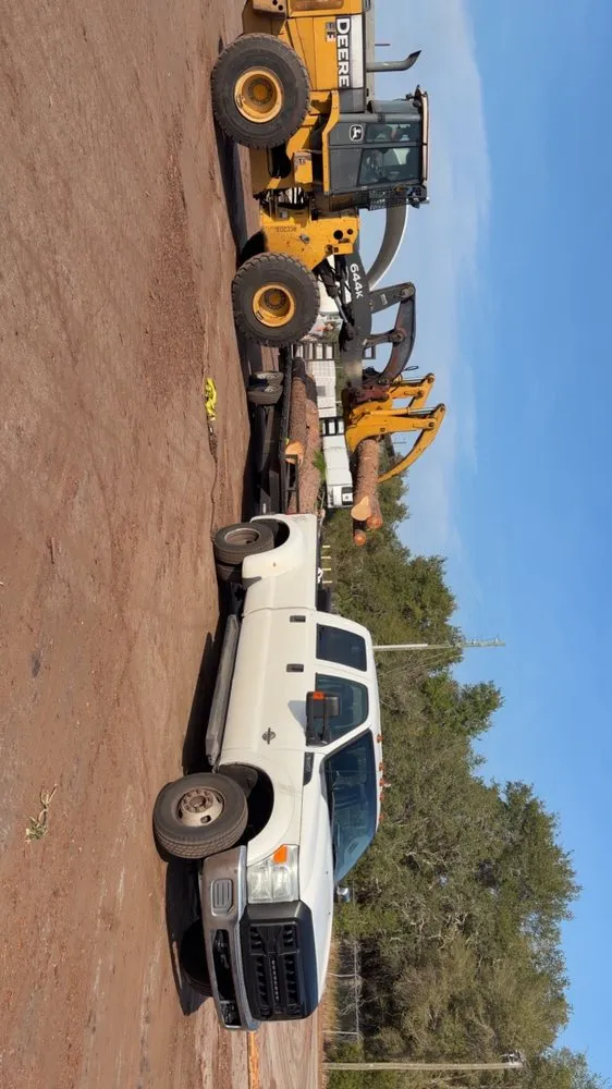 Trusted lawn mowing service experts serving Spring Hill, FL - Raking It In