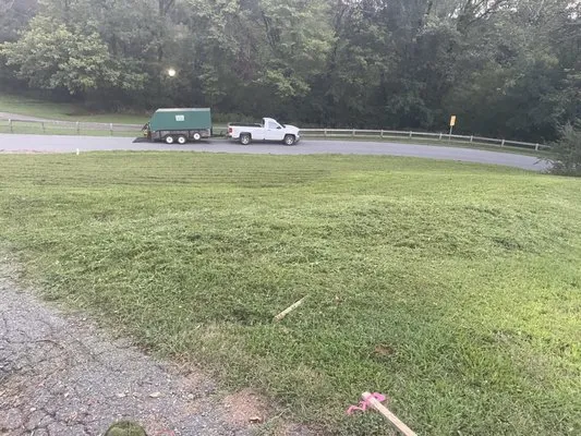 Ralphs Lawn Service Logo