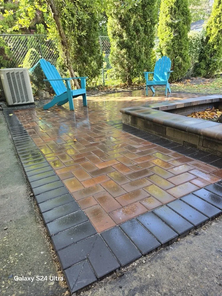 Trusted yard maintenance experts serving Chicago, IL - R.A.M. Landscape & Patio Design