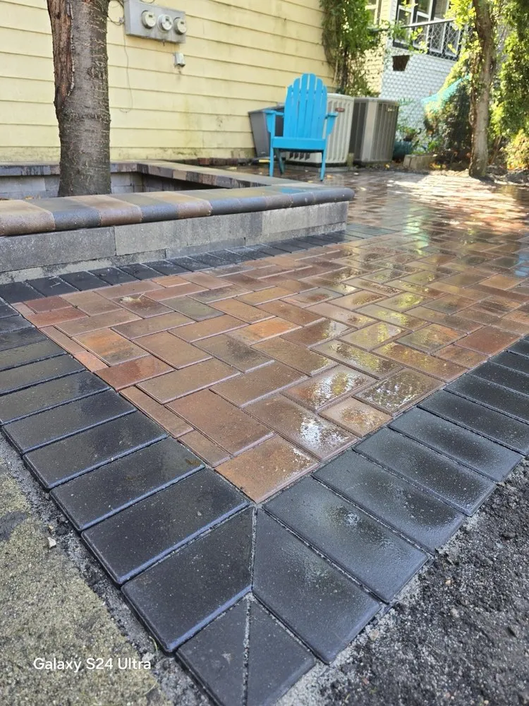 Top-rated outdoor landscaping experts serving Chicago, IL - R.A.M. Landscape & Patio Design