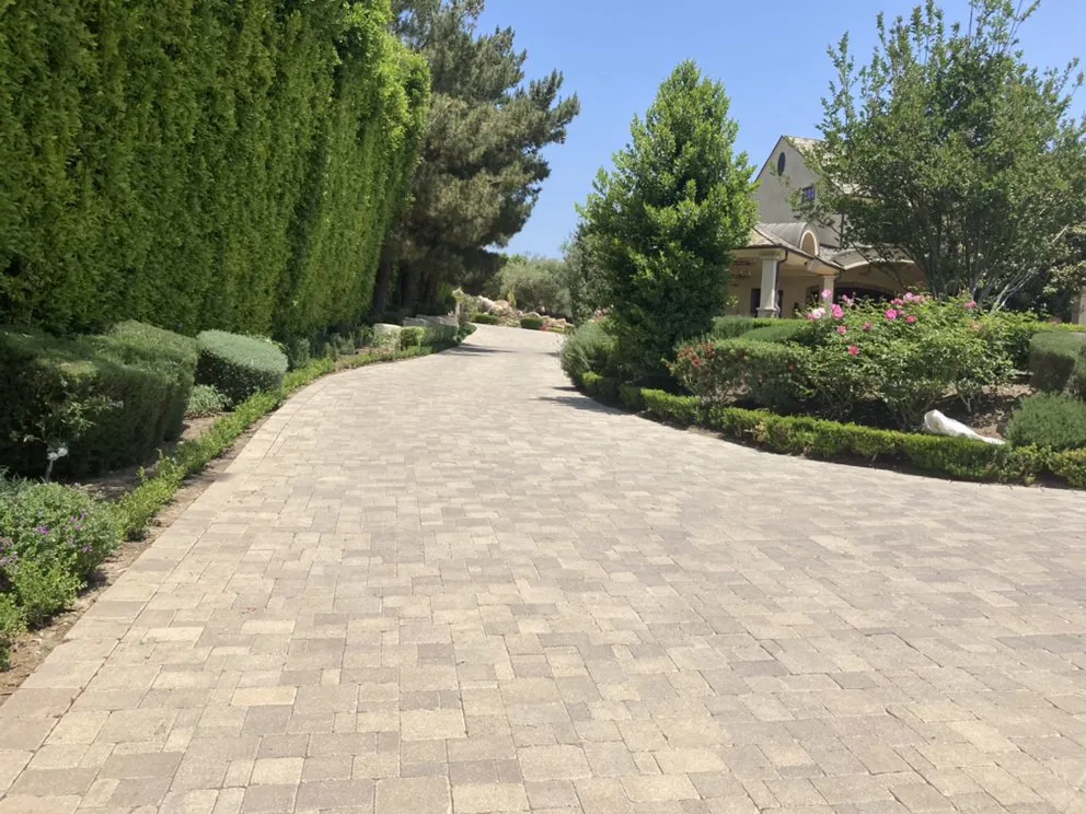 Affordable lawn mowing service experts serving Tustin, CA - RAM Landscaping