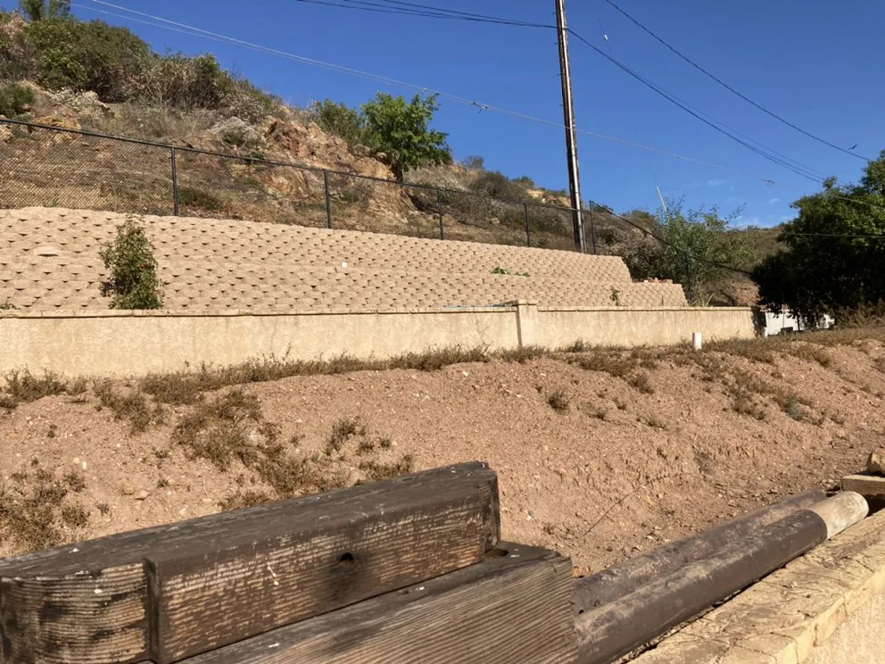 Reliable yard maintenance in Tustin, CA - RAM Landscaping