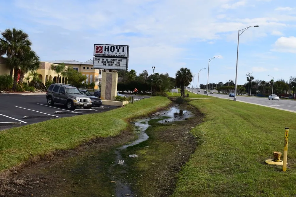 Top-rated garden landscaping experts serving Jacksonville, FL - Rambo's Affordable Lawn & Landscaping