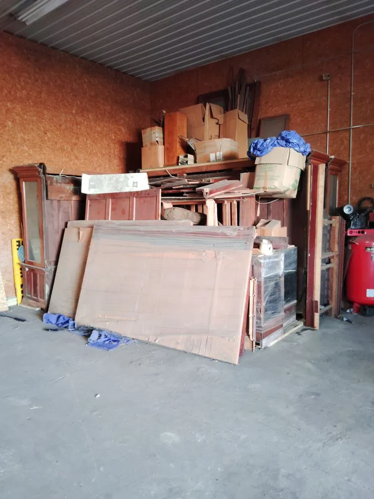 Local lawn care service experts serving Westland, MI - Rambos Moving Junk Removal and General Maintenance