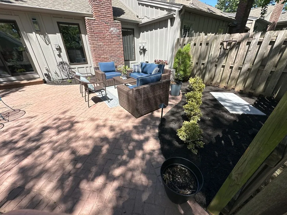 Local landscaping services experts serving Gardner, KS - Ramey Lawn & Landscape