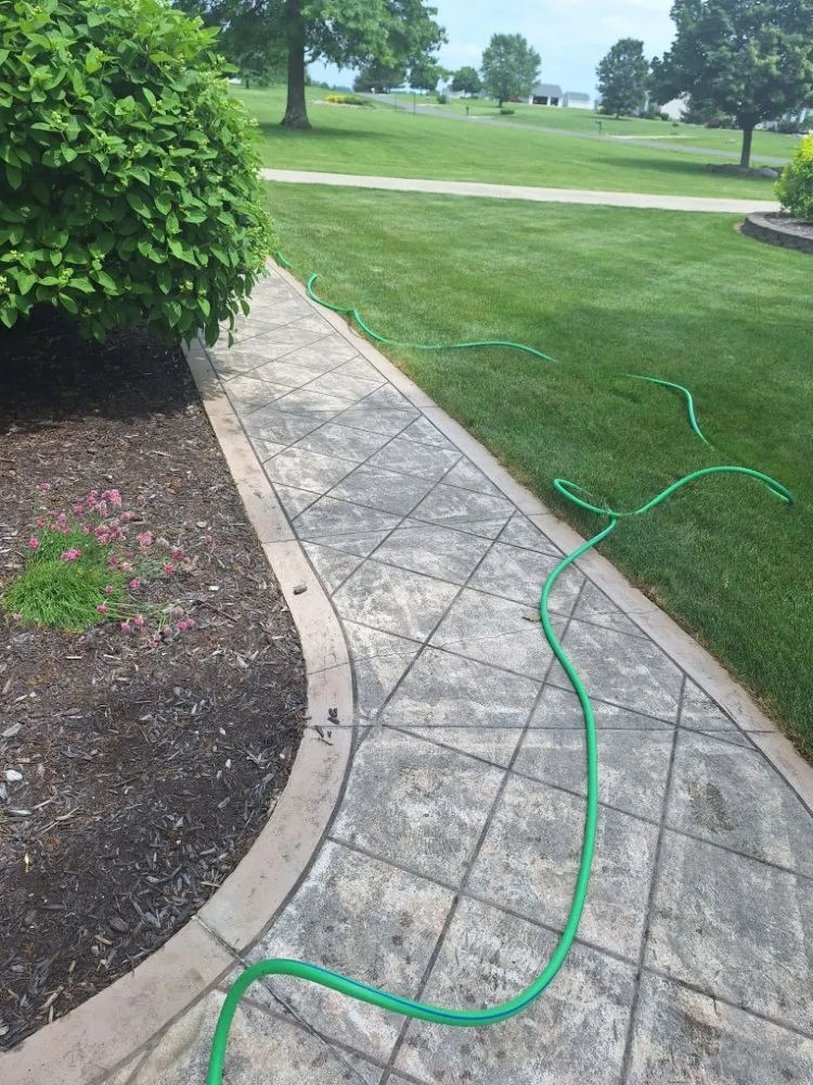 Reliable lawn mowing service in Atwater, OH - Ramey's Powerwash