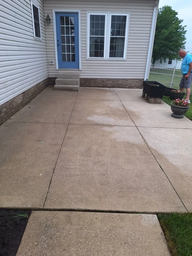 Expert outdoor landscaping in Atwater, OH - Ramey's Powerwash