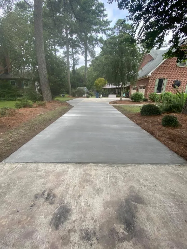 Affordable yard maintenance experts serving Washington, NC - Ramirez & Sons Landscaping