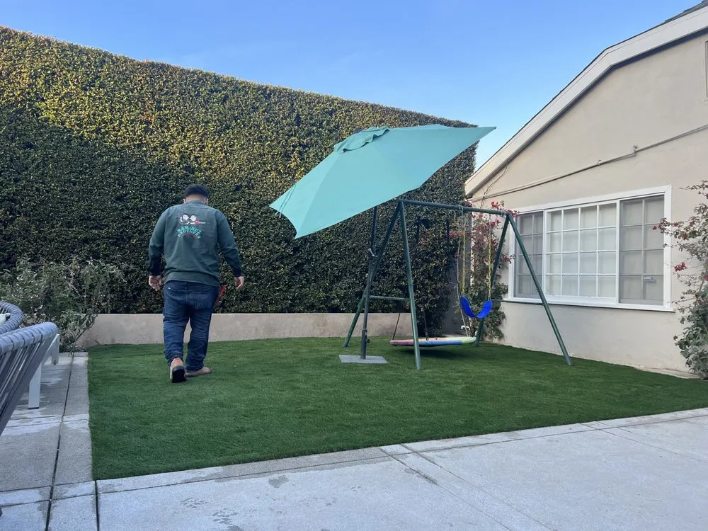 Local garden landscaping for homes in Los Angeles, CA by Ramirez brothers landscaping