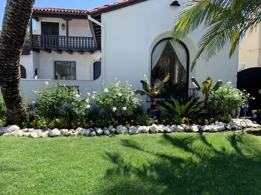 Ramirez brothers landscaping Logo